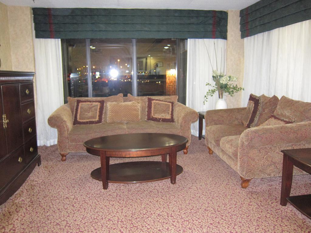 Comfort Inn Meadowvale Mississauga Exterior foto