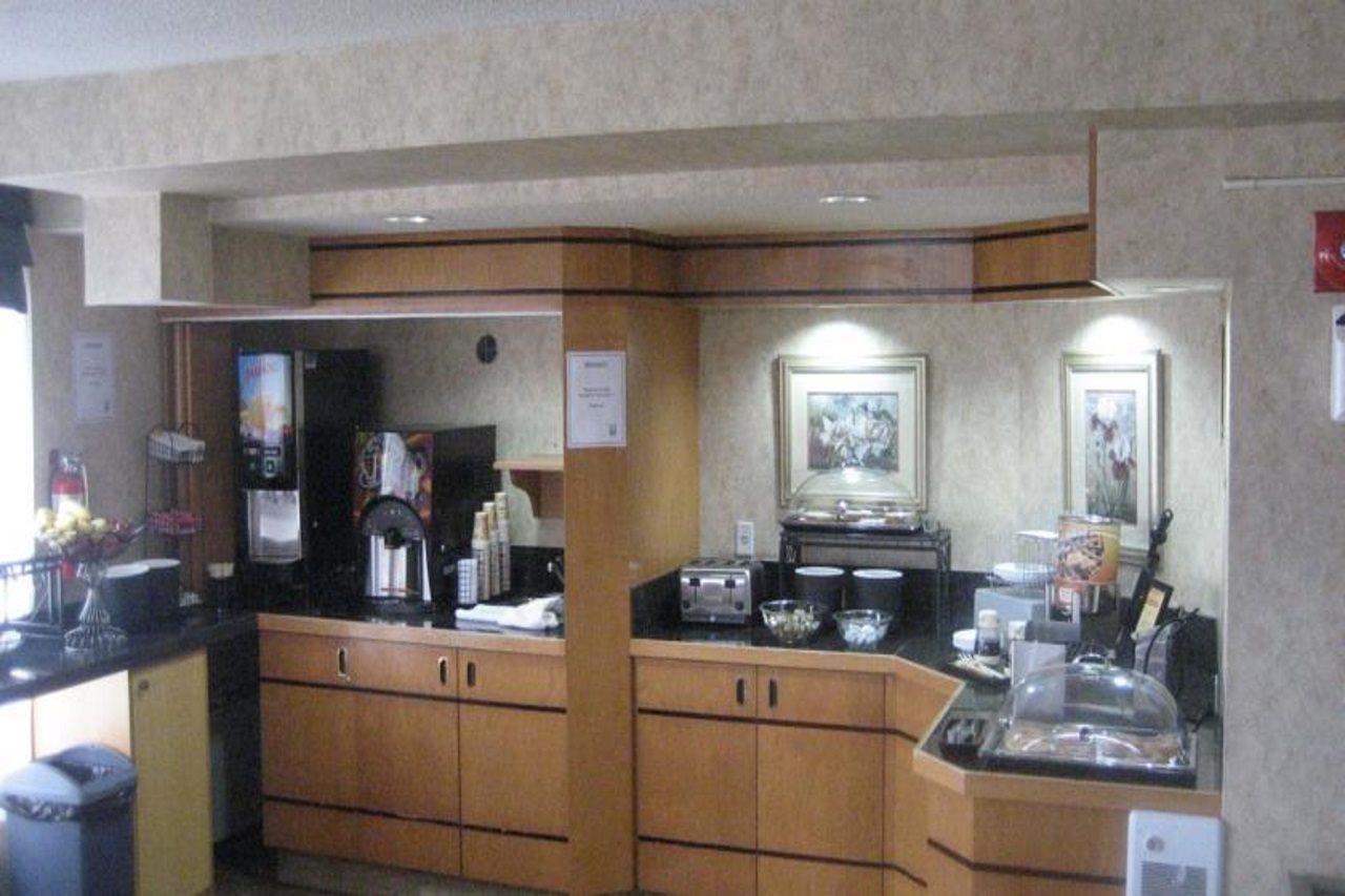 Comfort Inn Meadowvale Mississauga Exterior foto