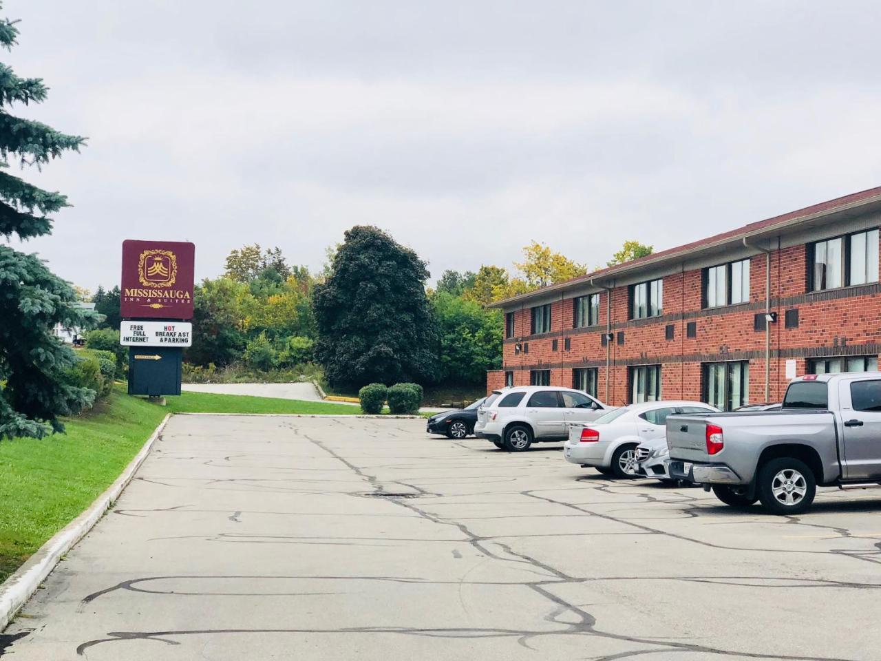 Comfort Inn Meadowvale Mississauga Exterior foto